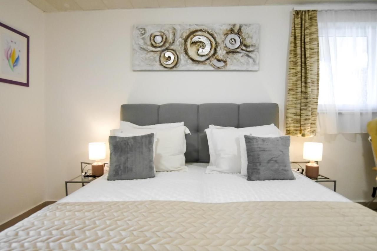 أوميس Apartments Babaja المظهر الخارجي الصورة