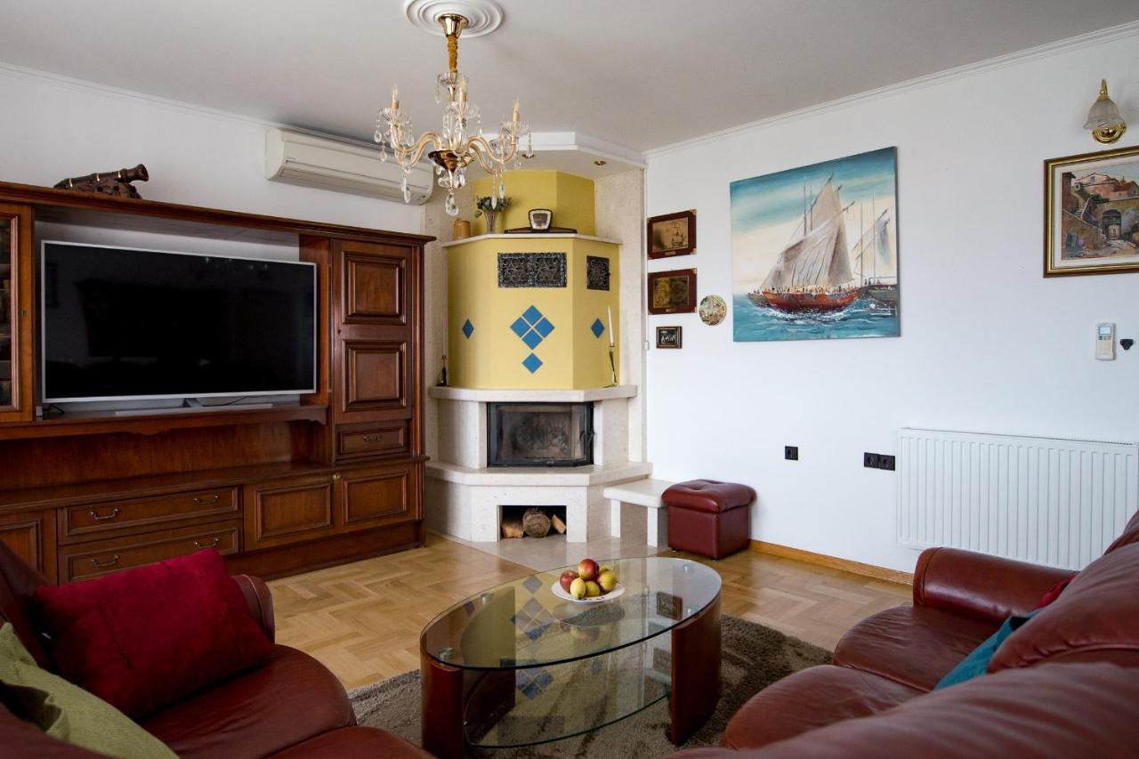 أوميس Apartments Babaja المظهر الخارجي الصورة